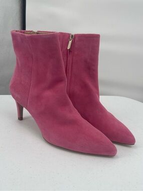Sam Edelman pink pointed toe kitten heal booties